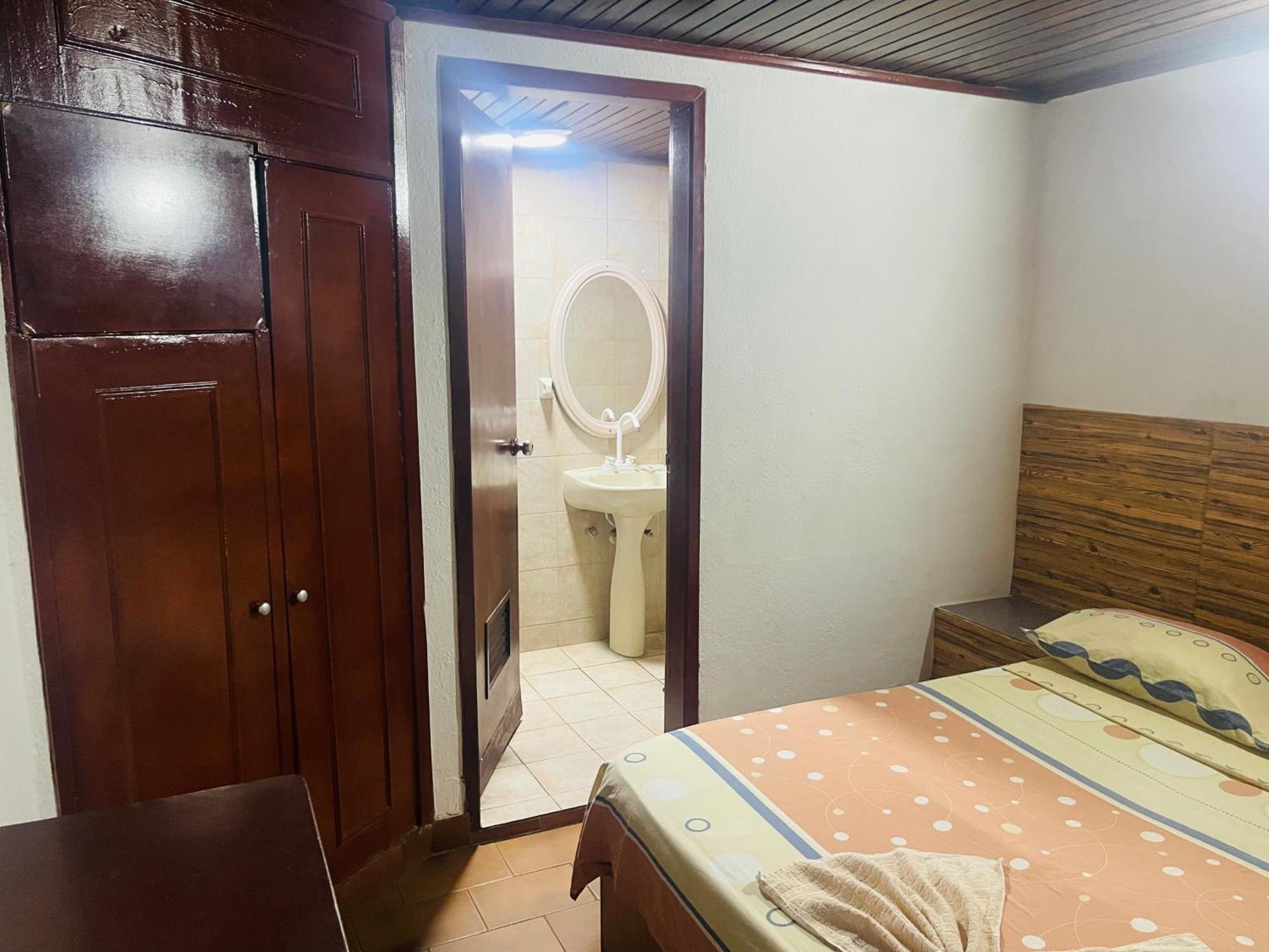 Hotel Brisas Del Mar 2022 Catia La Mar 외부 사진